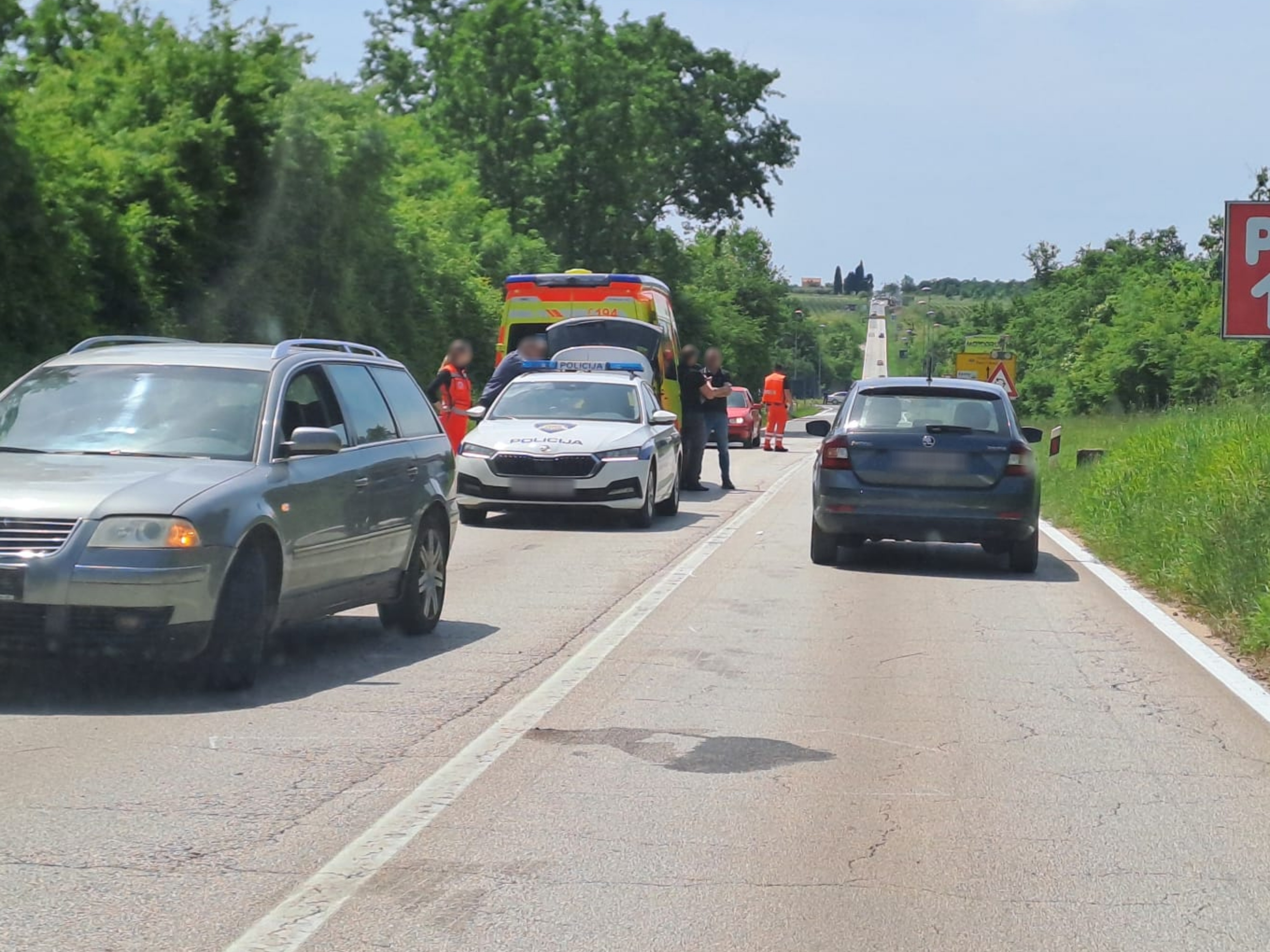 JOŠ JEDNA NESREĆA NA POREŠTINI Zbog naleta vozila na motocikl nastaju gužve između Bašarinke i Tara
